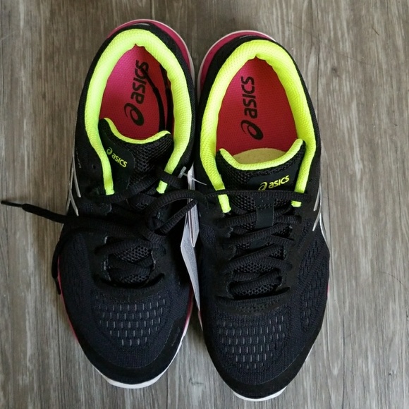 Asics women's running shoes - Picture 2 of 6